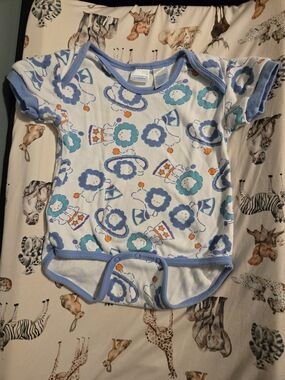 Vintage Toddletime Blue & White Circus Lion Print One-Piece Bodysuit